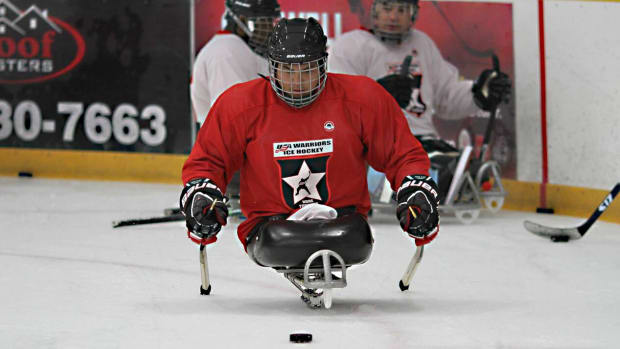 DeQuebec-Warriors-practice-DeQuebec-top.jpg
